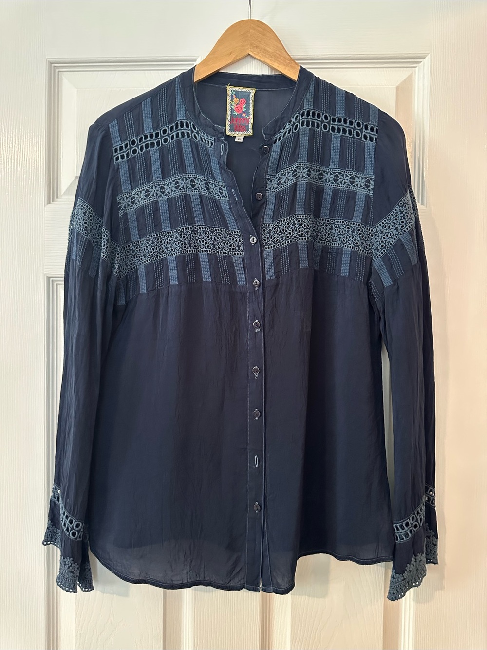 Johnny Was Navy Blue Embroidered Button-Front Women’s Blouse
